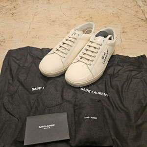 생로랑 코트 클래식 스니커즈 남성 Panna 미착용 새상품 사이즈 40