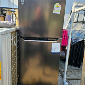 중고 .클라원스 소형냉장고팝니다