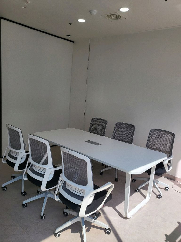 파티션 책상 의자 서랍 회의용테이블 수납장 책장 철제캐비넷 철재옷장 회의용의자 원형테이블 포밍탁자--2