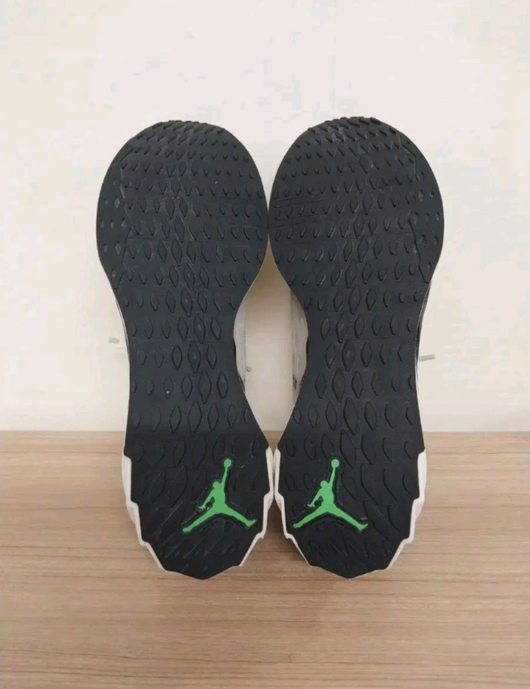 남성 나이키 조던 줌 트루서 얼티메이트 운동화 (275) 이미지