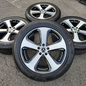 벤츠 GLC X253 19인치 휠타이어 세트 팔아요 235 55 19 이미지