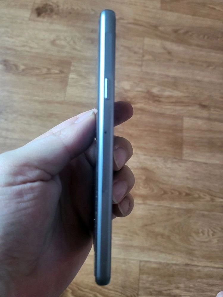 갤럭시a310 블랙 이미지
