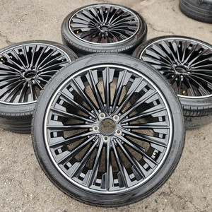 벤츠 EQS W214 E450 20인치 마차 스타일 휠타이어 세트 팔아요