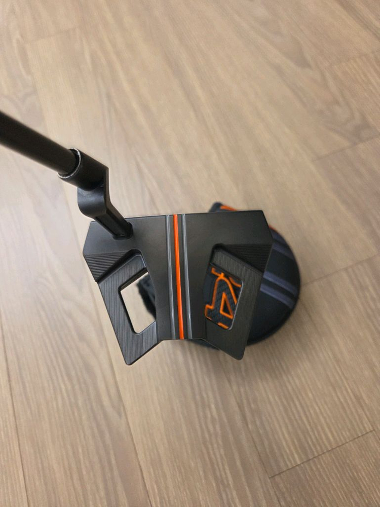 (정품)스카티카메론 H24 홀리데이 리미티드 LTD 팬텀 9.2 퍼터 이미지