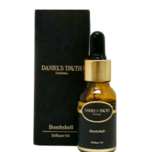 밤쉘15ml 오일퍼퓸 새거 판매합니다.