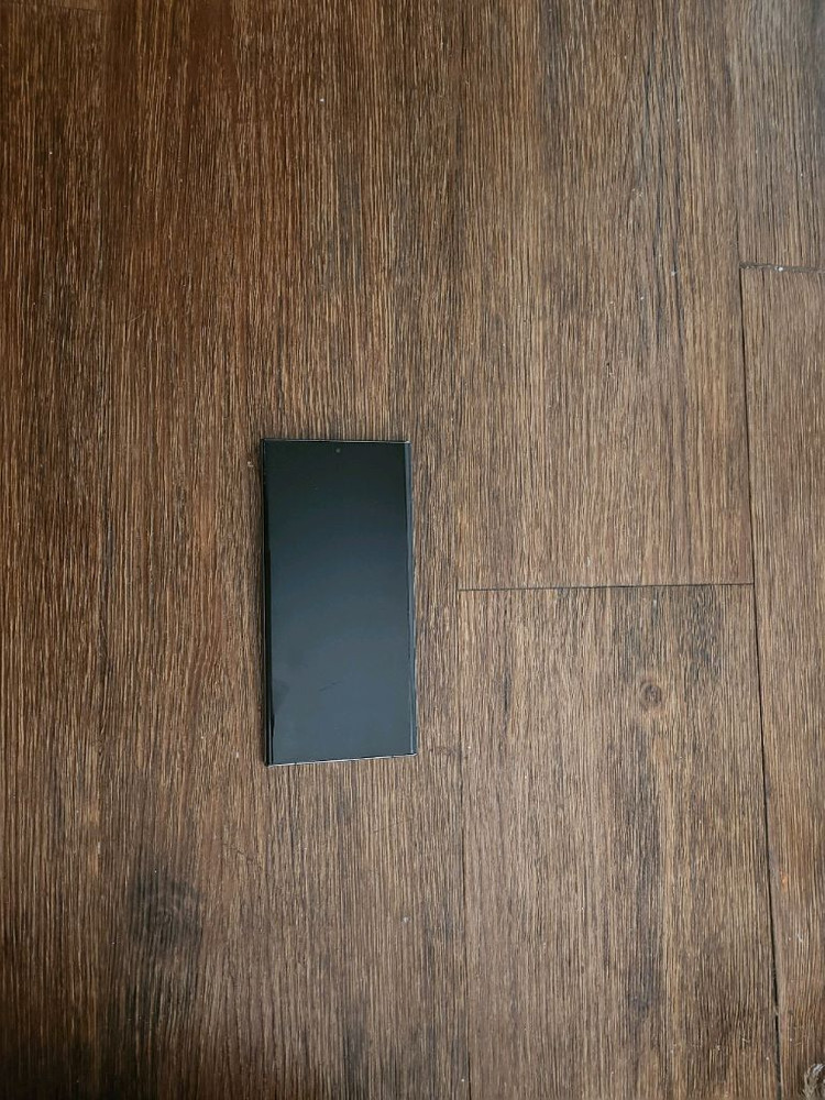 갤럭시S23울트라 딥그린 이미지