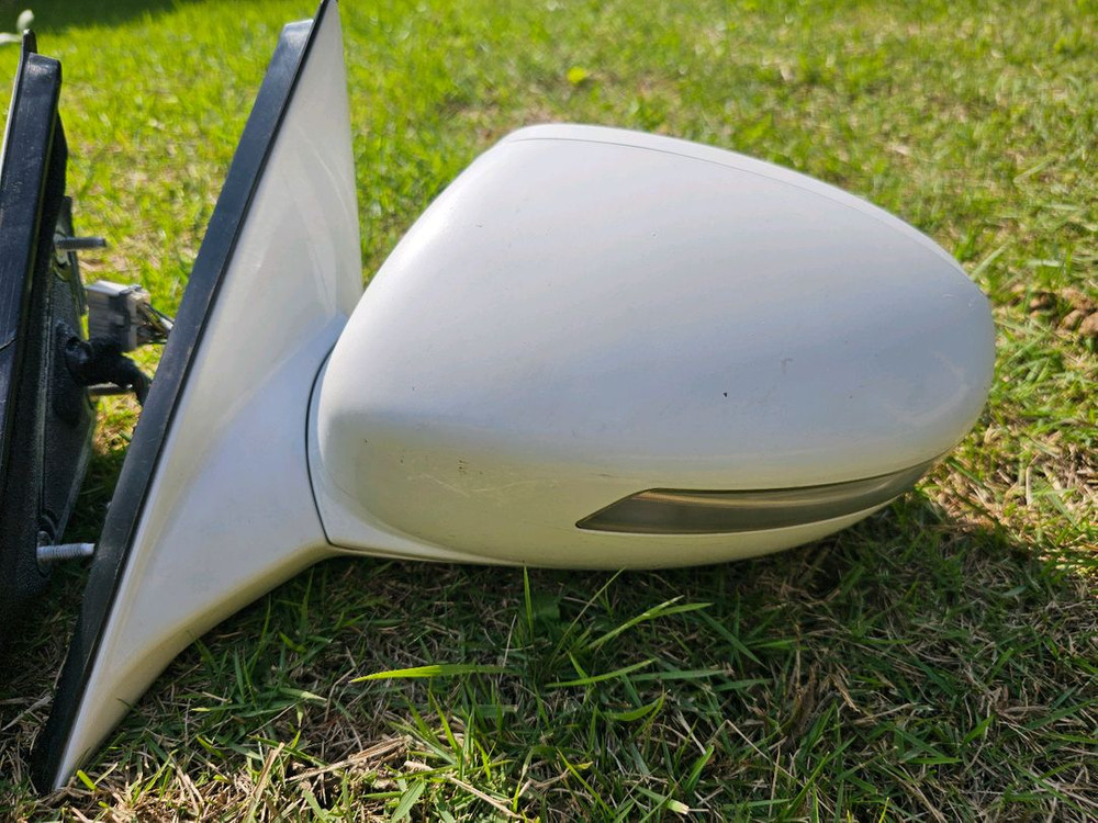 제네시스BH 14핀 흰색 사이드미러 세트 이미지