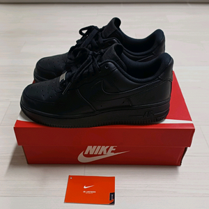 (W) 나이키 에어포스 1 07 로우 (235) 택포