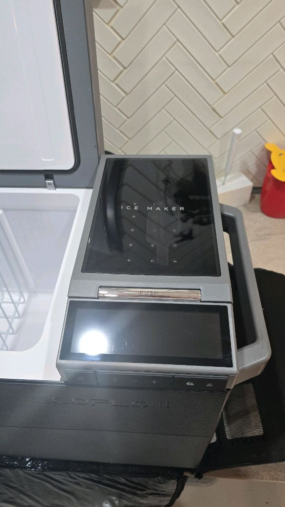 에코플로우 글래시어냉장고 +배터리 풀구성--1