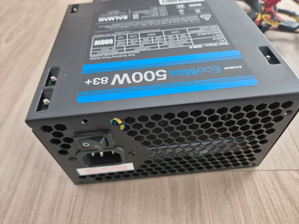 잘만 EcoMax 500W 83+ 파워 서플라이--1
