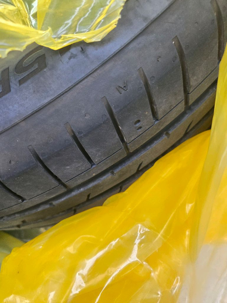 245 45 19 한국타이어 썸머 타이어 4짝 팝니다상태좋음 최저가 이미지