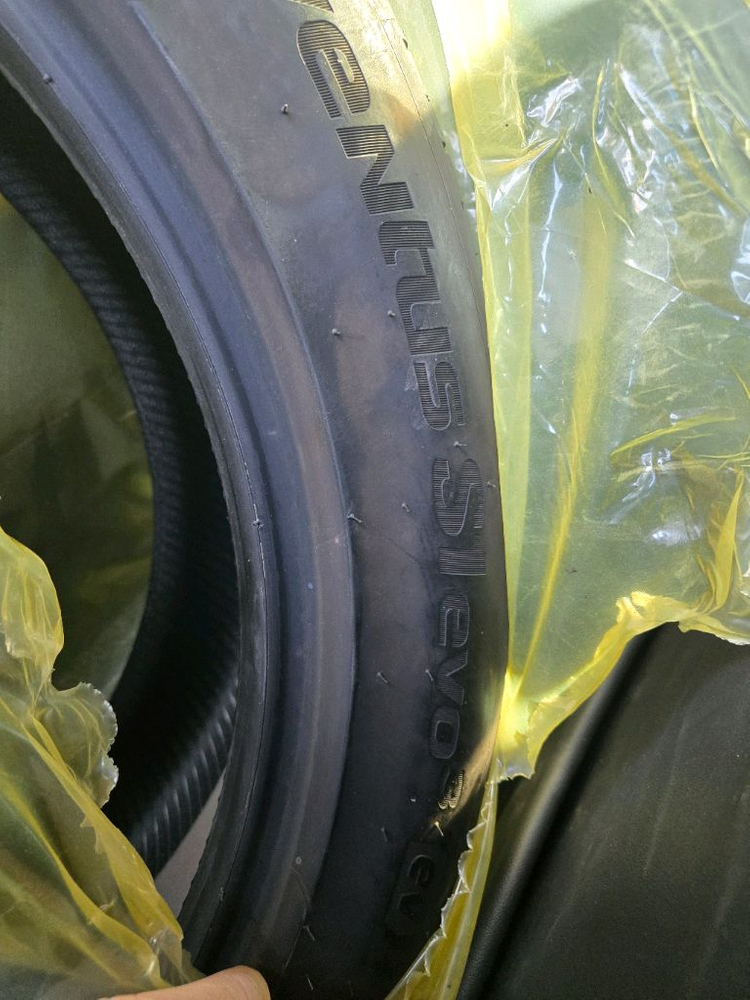 245 45 19 한국타이어 썸머 타이어 4짝 팝니다상태좋음 최저가 이미지