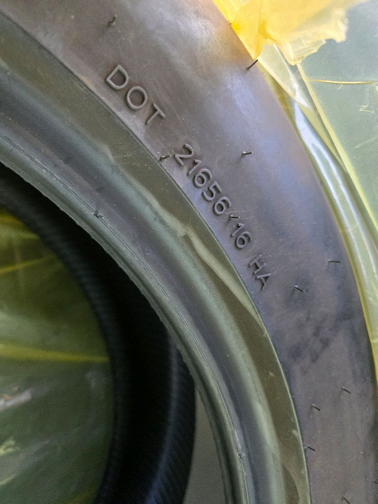 245 45 19 한국타이어 썸머 타이어 4짝 팝니다상태좋음 최저가 이미지