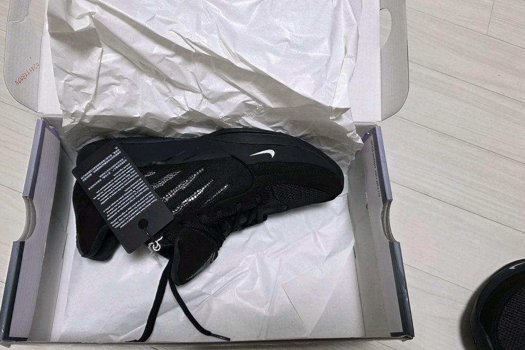 나이키 x 스와로브스키 자 2 EP 스크래치 블랙 라벨 270사이즈--4