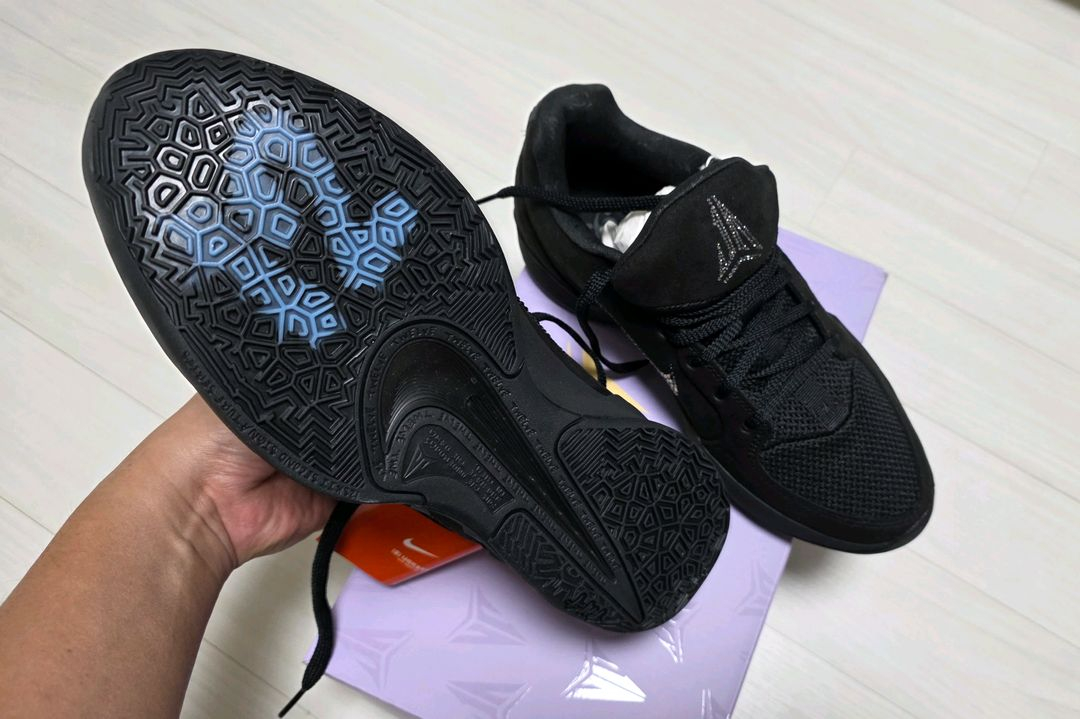 나이키 x 스와로브스키 자 2 EP 스크래치 블랙 라벨 270사이즈--5