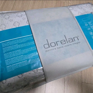 돌레란 플립 엑스트라로우 유아용 메모리폼 베개 새상품입니다