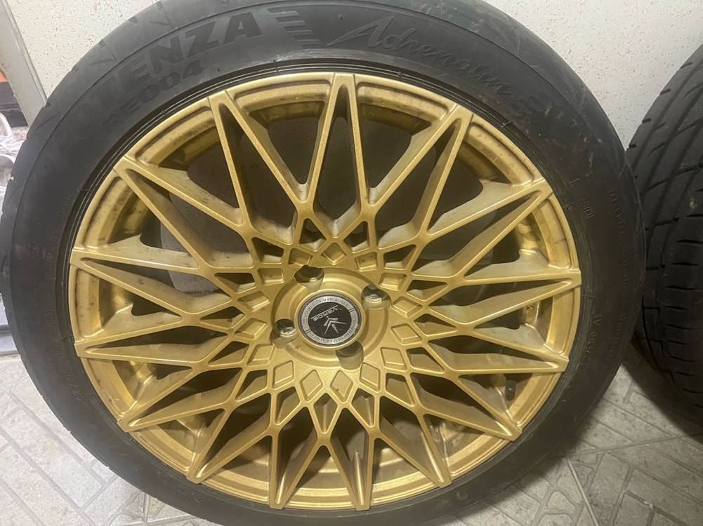 17인치 막휠 타이어셋 (17인치 pcd100, et40, 4h)(브리지스톤 RE004, 215 45 17)--2