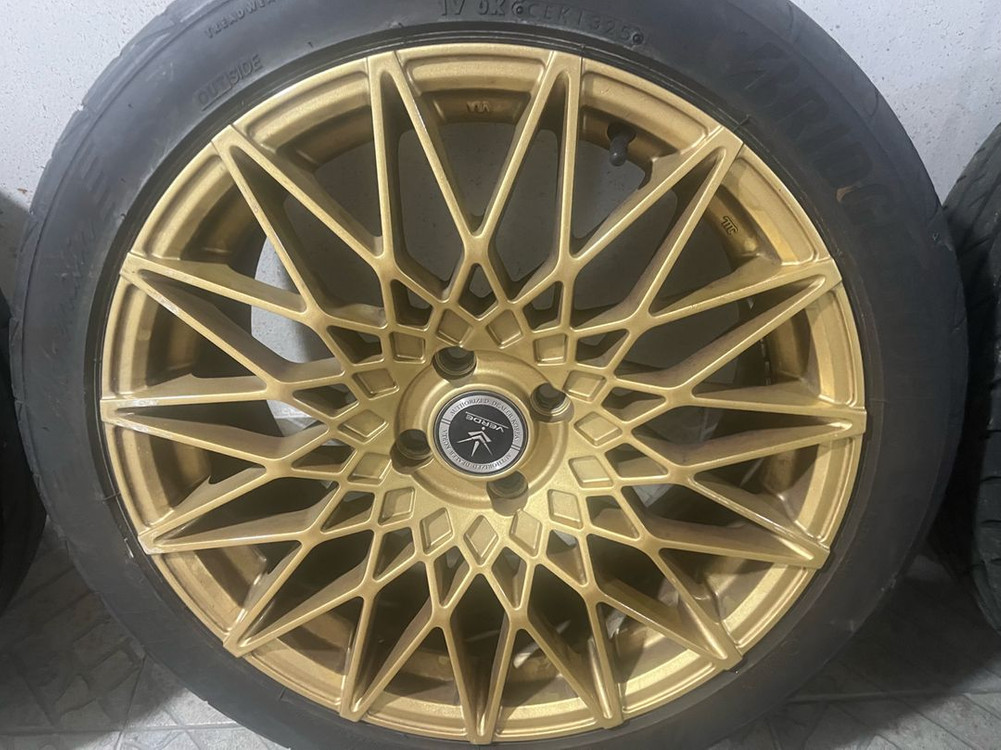 17인치 막휠 타이어셋 (17인치 pcd100, et40, 4h)(브리지스톤 RE004, 215 45 17)--3