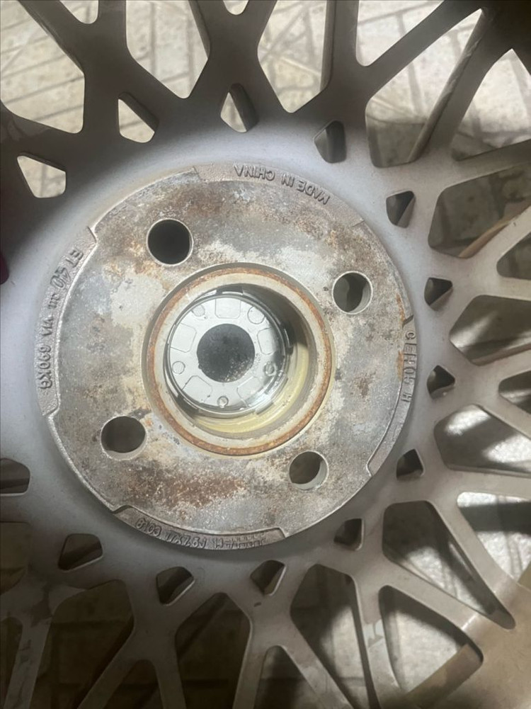 17인치 막휠 타이어셋 (17인치 pcd100, et40, 4h)(브리지스톤 RE004, 215 45 17)--5