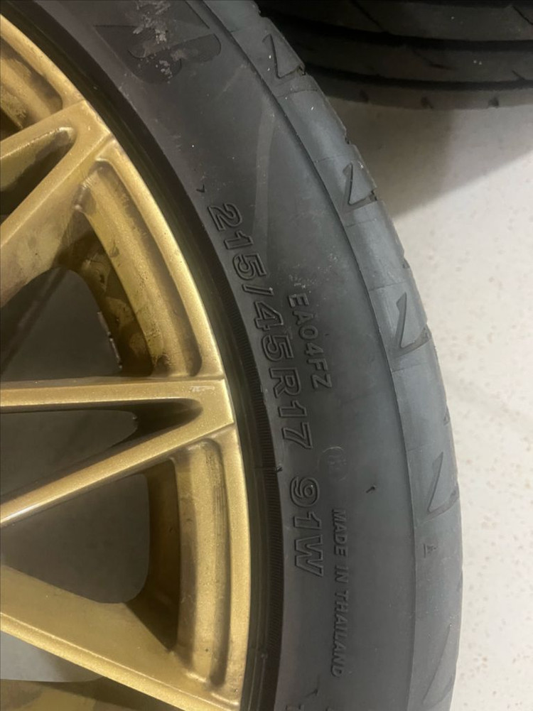 17인치 막휠 타이어셋 (17인치 pcd100, et40, 4h)(브리지스톤 RE004, 215 45 17)--6