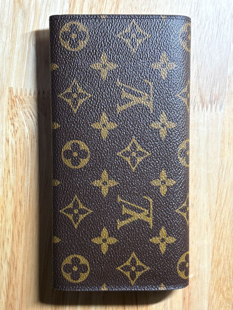 루이비통 에밀리 장지갑--6