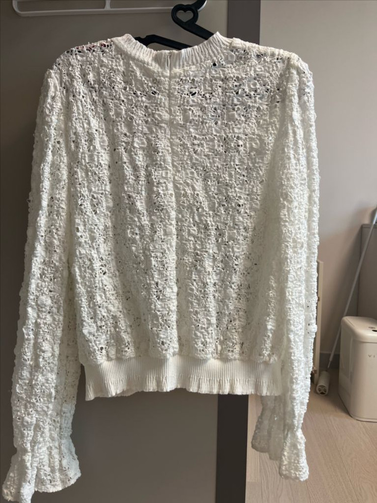 랑방 레이스 블라우스니트--2