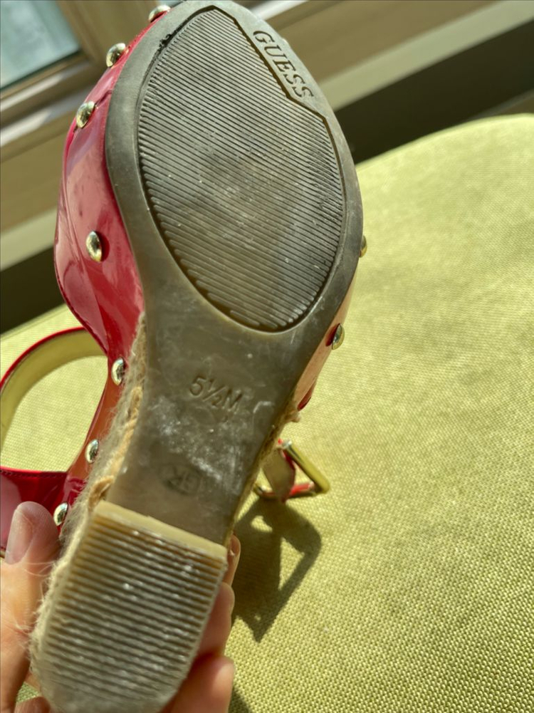Guess 게스 레드 웨지힐 샌들 230--3