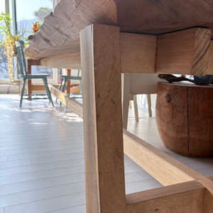 아프로모시아 원목 테이블