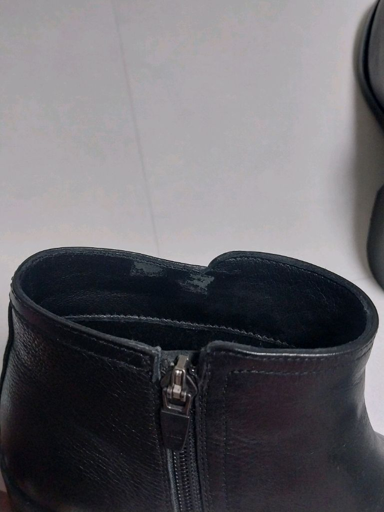 에스콰이어 가죽부츠 230--3