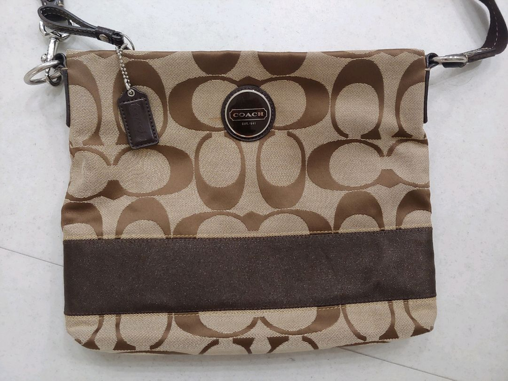 코치 크로스백--2