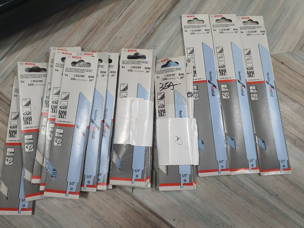 보쉬 컷쏘날 S922BF/S1122BF 새제품 일괄판매 이미지