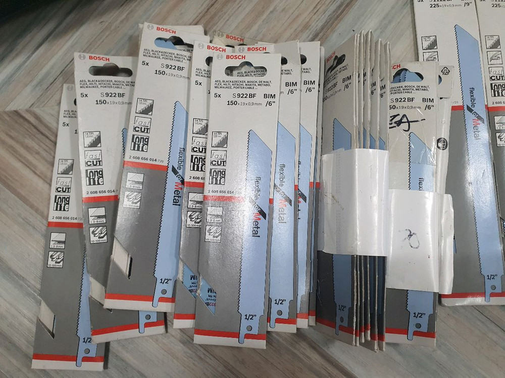 보쉬 컷쏘날 S922BF/S1122BF 새제품 일괄판매 이미지