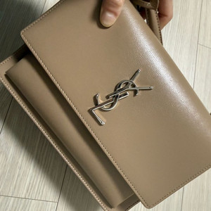 생로랑 선셋백 미디엄 / 베이지 판매예요~