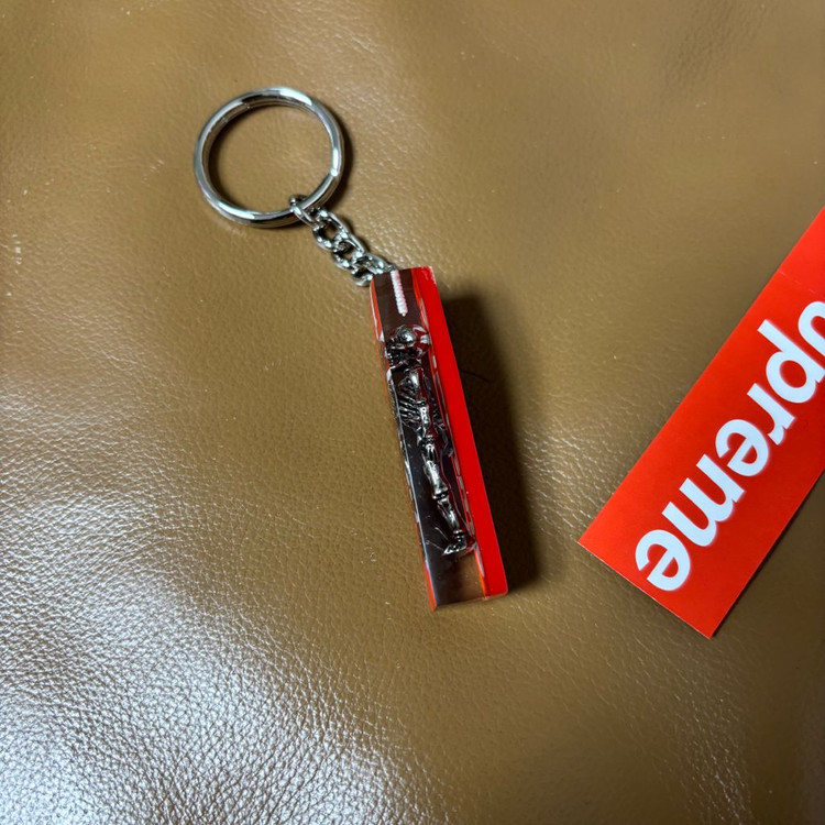 슈프림 키체인 키홀더 스켈레톤 레드--3