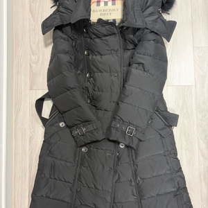 버버리 브릿 패딩 s사이즈