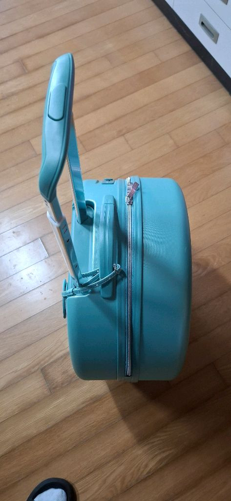 아모레퍼시픽20인치 기내용 캐리어--5