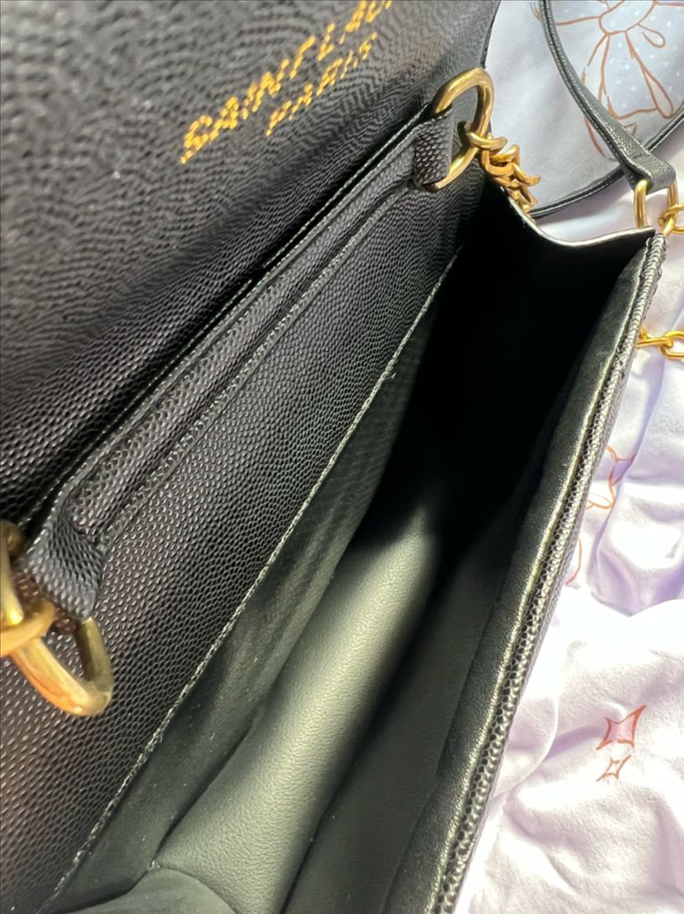 생로랑 크로스백(사기꾼 바로신고함)--1