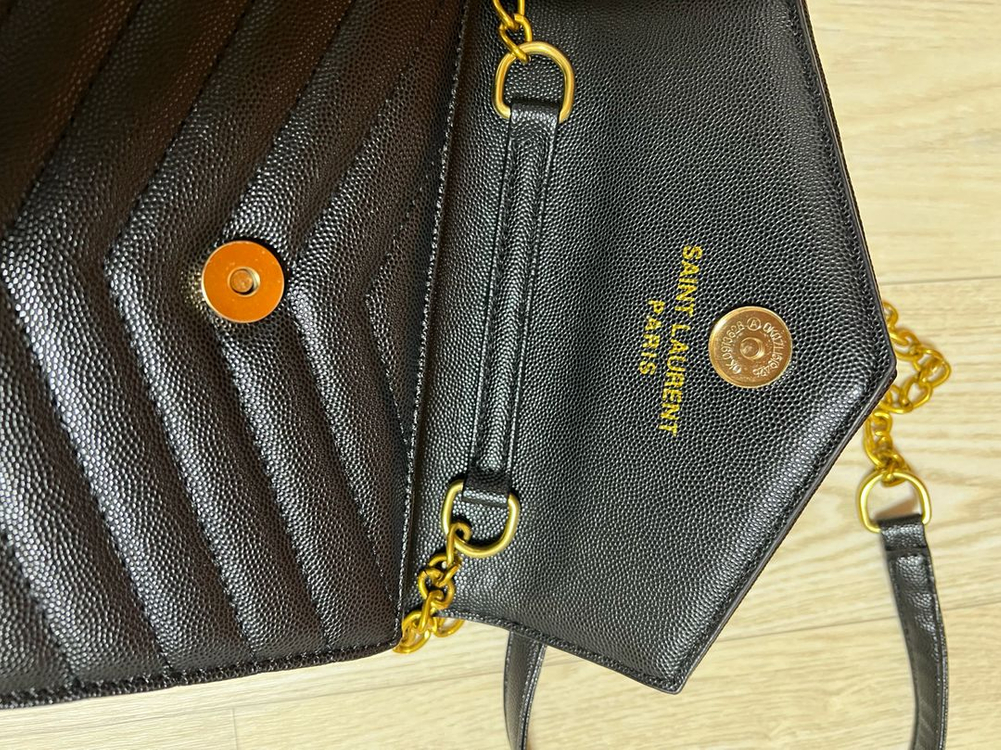 생로랑 크로스백(사기꾼 바로신고함)--3