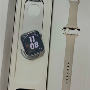 애플워치8스테인리스 45mm 실버 SSS급