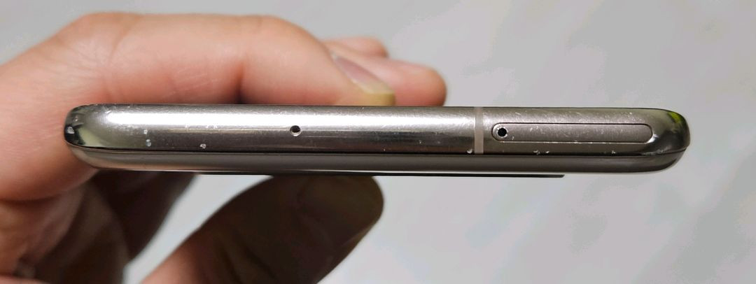 갤럭시 S10 5G 로얄골드 256GB 싸게 팝니다.--2