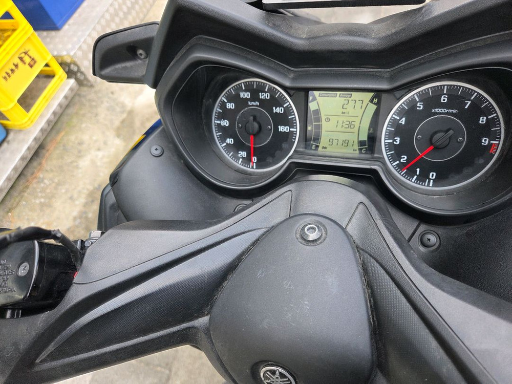 22년식 2채널 블랙박스 엑스맥스300 팝니다--4