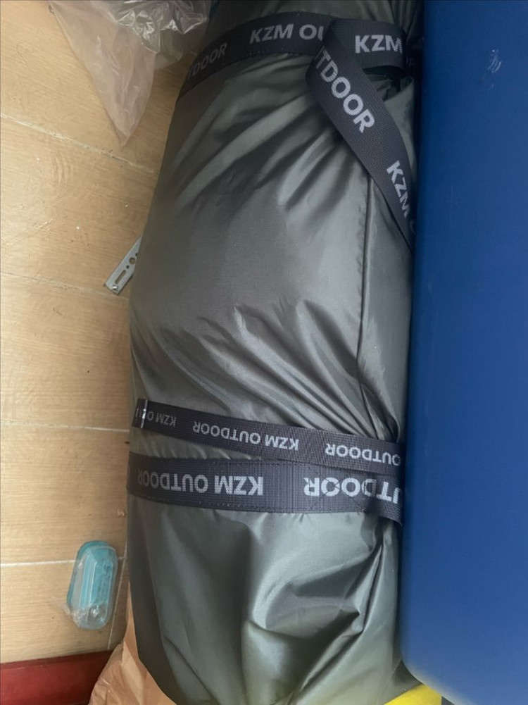 캠핑용 에어매트 + 하우스텐트 세트 이미지