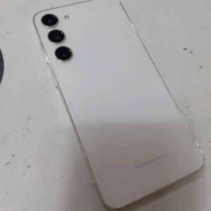 갤럭시S23플러스 잔상없어요