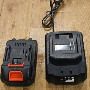 마끼다 호환 배터리 + 충전기 세트