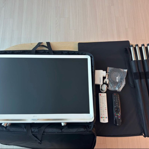 LG 룸앤티비 2세대(매직리모컨 포함)+나두캠핑 스틸거치대+ 양산고무신 가방