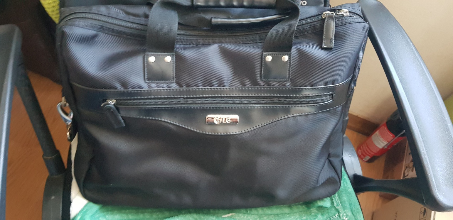 삼성, 엘지, 레노버 , 빨간색 노트북 가방 15.6인치--3