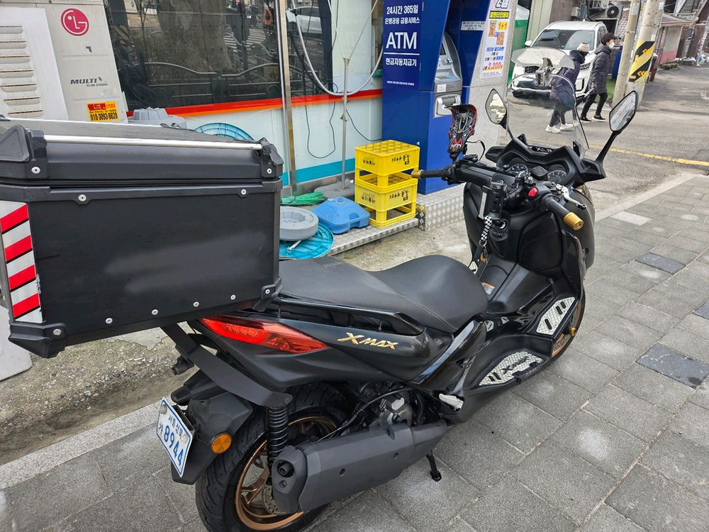 22년식 2채널 블랙박스 풀옵션 엑스맥스300 팝니다--3