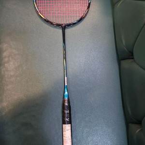 요넥스 아스트록스 88s 배드민턴 라켓 4U