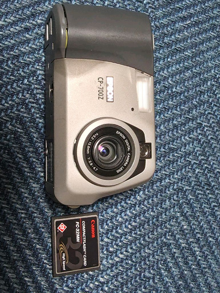 엡손 칼라리오 CP-700z 레어 빈티지 디지털카메라 이미지