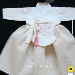 정원한복 한복에 달면 포인트로 귀여운 옥토끼 노리개 새상품 이미지